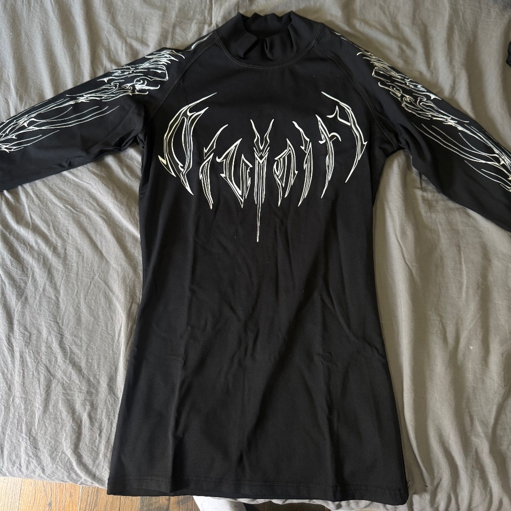 Breathedivinity long sleeve compression